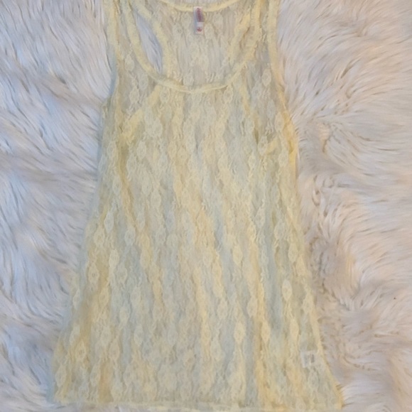 Xhilaration floral lace tank - Picture 2 of 5